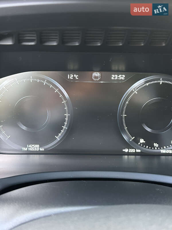 Внедорожник / Кроссовер Volvo XC90 2018 в Новомосковске