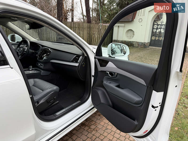 Внедорожник / Кроссовер Volvo XC90 2020 в Киеве фото 21 Внедорожник / Кроссовер Volvo XC90 2020 в Киеве