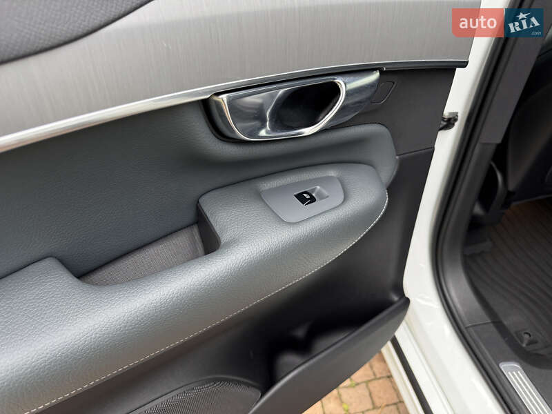 Внедорожник / Кроссовер Volvo XC90 2020 в Киеве фото 119 Внедорожник / Кроссовер Volvo XC90 2020 в Киеве