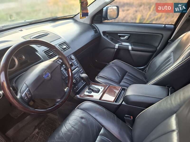 Внедорожник / Кроссовер Volvo XC90 2012 в Житомире