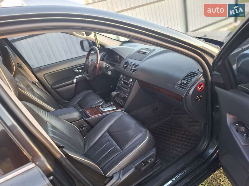 Внедорожник / Кроссовер Volvo XC90 2012 в Житомире