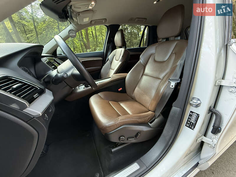 Позашляховик / Кросовер Volvo XC90 2019 в Чернівцях