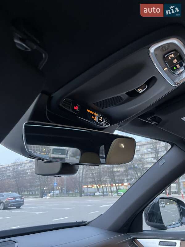 Позашляховик / Кросовер Volvo XC90 2015 в Києві