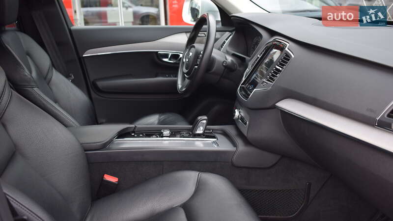 Внедорожник / Кроссовер Volvo XC90 2020 в Житомире фото 6 Внедорожник / Кроссовер Volvo XC90 2020 в Житомире