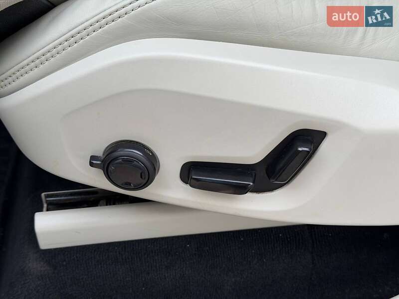 Внедорожник / Кроссовер Volvo XC90 2016 в Кривом Роге