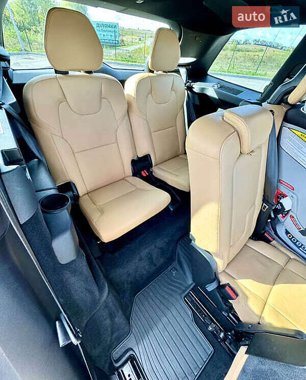 Внедорожник / Кроссовер Volvo XC90 2016 в Киеве