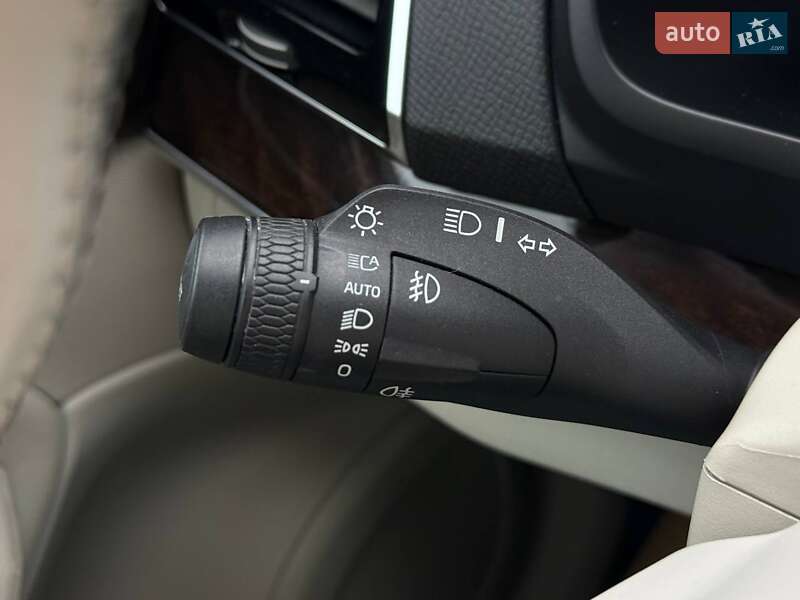 Позашляховик / Кросовер Volvo XC90 2016 в Рівному