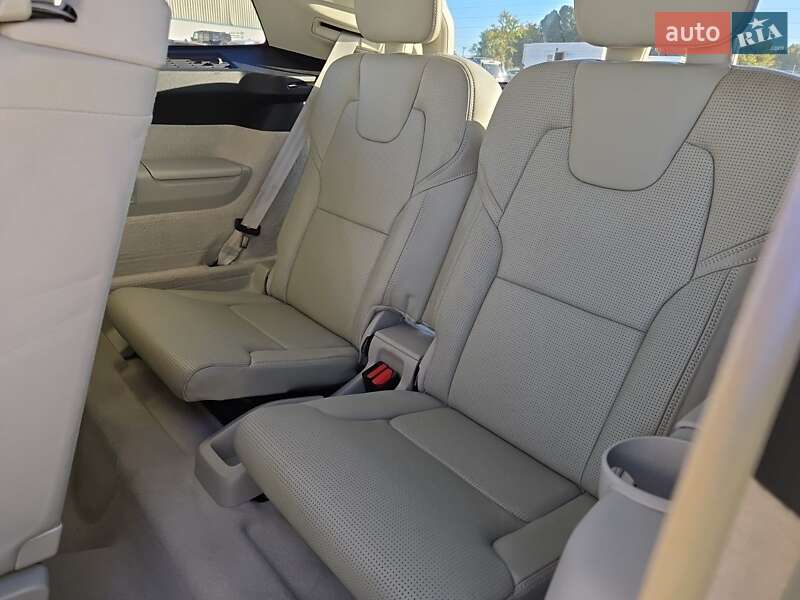 Позашляховик / Кросовер Volvo XC90 2015 в Вінниці фото 44 Позашляховик / Кросовер Volvo XC90 2015 в Вінниці