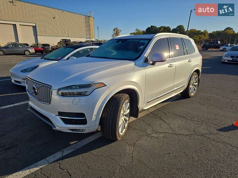 Volvo XC90 2015