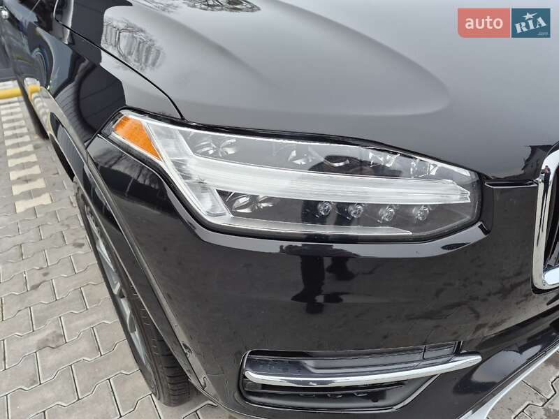 Внедорожник / Кроссовер Volvo XC90 2017 в Владимире