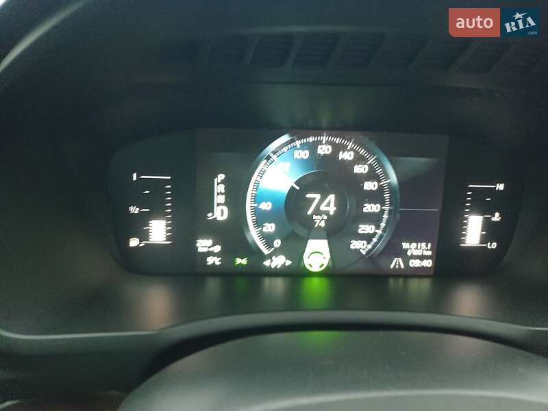 Позашляховик / Кросовер Volvo XC90 2018 в Львові фото 12 Позашляховик / Кросовер Volvo XC90 2018 в Львові