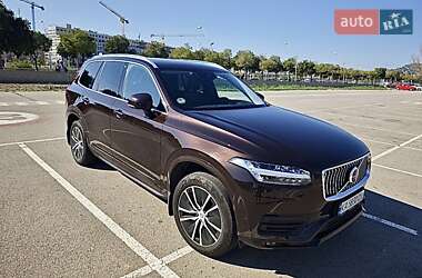 Внедорожник / Кроссовер Volvo XC90 2021 в Киеве