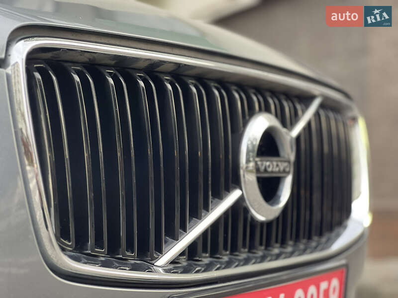 Внедорожник / Кроссовер Volvo XC90 2016 в Ивано-Франковске