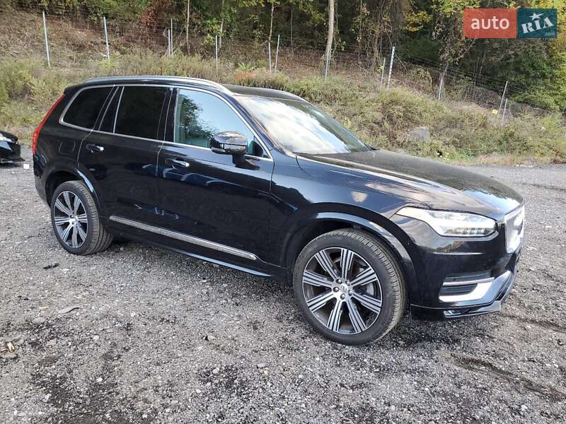 Внедорожник / Кроссовер Volvo XC90 2019 в Киеве