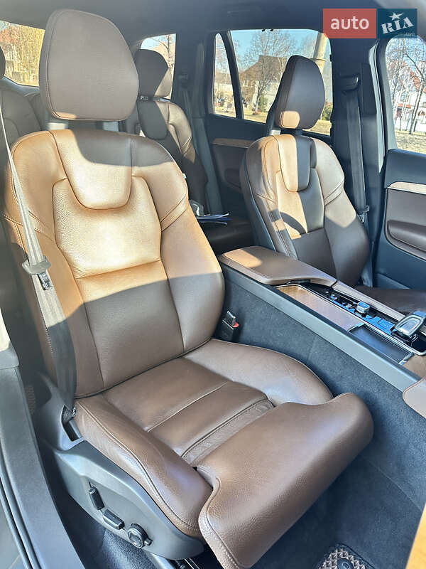 Позашляховик / Кросовер Volvo XC90 2021 в Рівному фото 24 Позашляховик / Кросовер Volvo XC90 2021 в Рівному