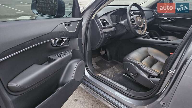 Позашляховик / Кросовер Volvo XC90 2020 в Києві