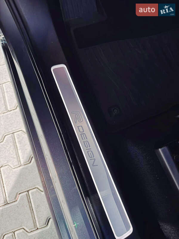 Внедорожник / Кроссовер Volvo XC90 2016 в Одессе фото 15 Внедорожник / Кроссовер Volvo XC90 2016 в Одессе