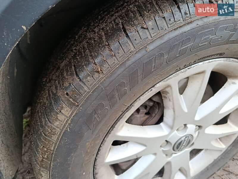 Внедорожник / Кроссовер Volvo XC90 2007 в Каменке-Бугской