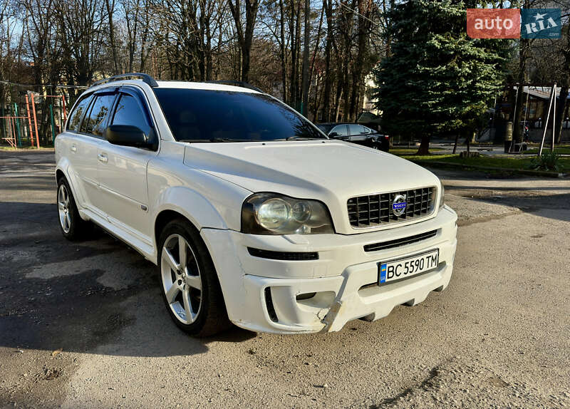 Volvo XC90 2003