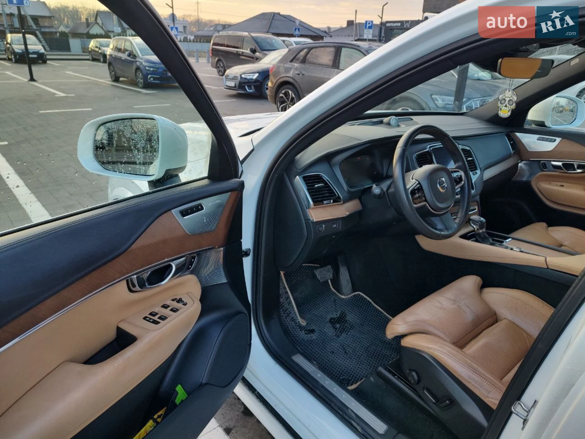 2016 Volvo XC90 - мініатюра 13