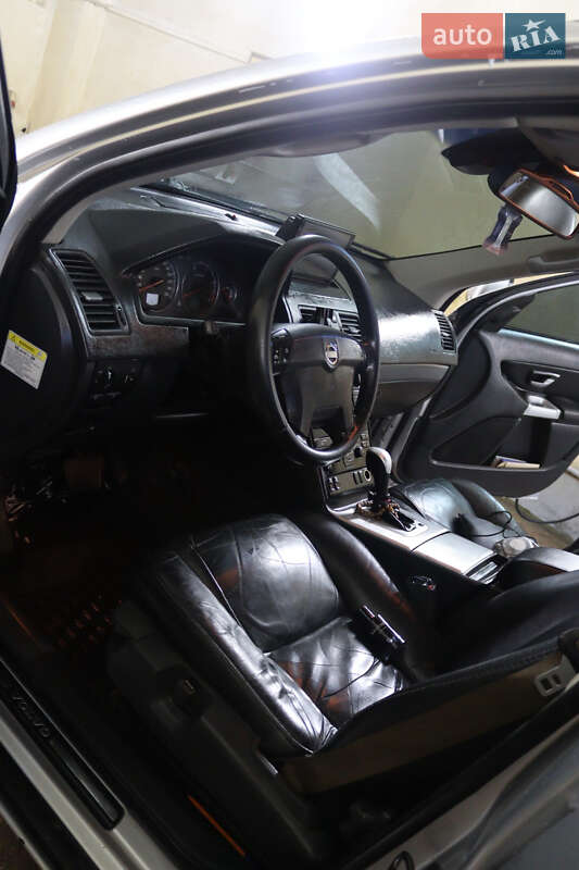 Позашляховик / Кросовер Volvo XC90 2003 в Рокитному