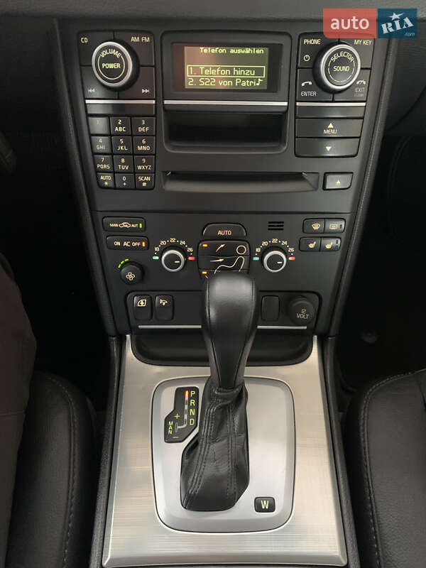 Внедорожник / Кроссовер Volvo XC90 2011 в Ровно