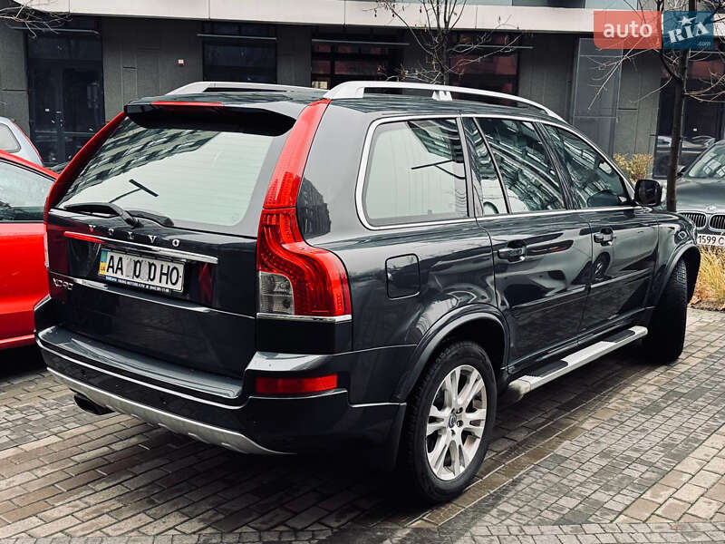 Volvo XC90 2012
