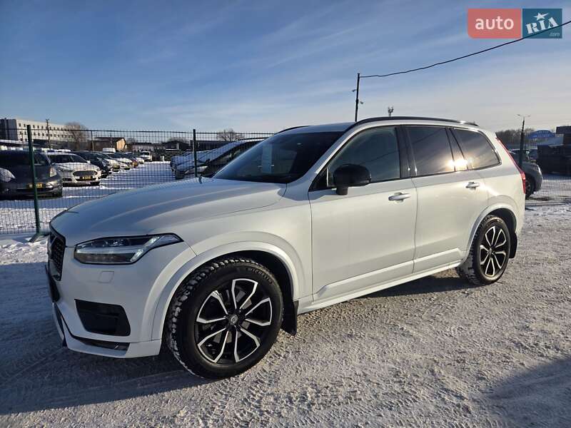 Volvo XC90 2020