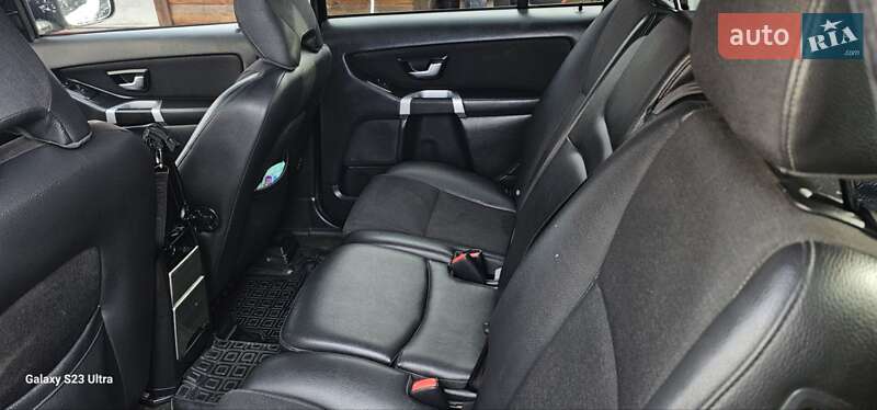 Позашляховик / Кросовер Volvo XC90 2010 в Надвірній