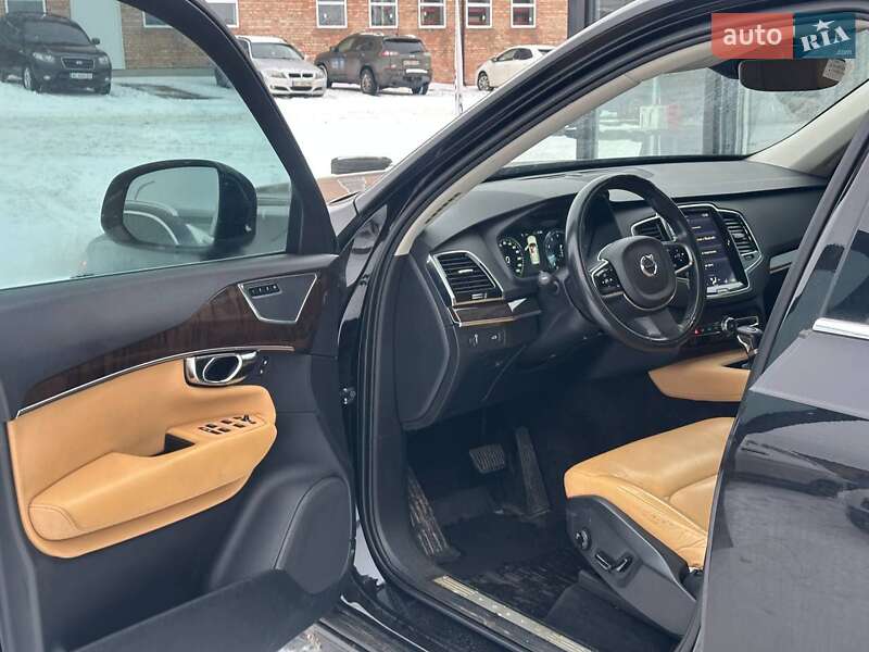 Внедорожник / Кроссовер Volvo XC90 2016 в Луцке фото 11 Внедорожник / Кроссовер Volvo XC90 2016 в Луцке