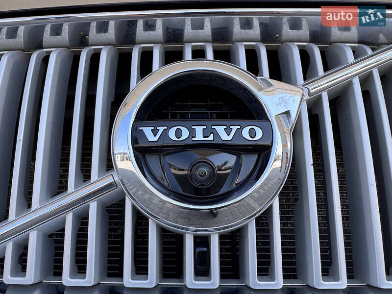 Внедорожник / Кроссовер Volvo XC90 2017 в Одессе фото 7 Внедорожник / Кроссовер Volvo XC90 2017 в Одессе