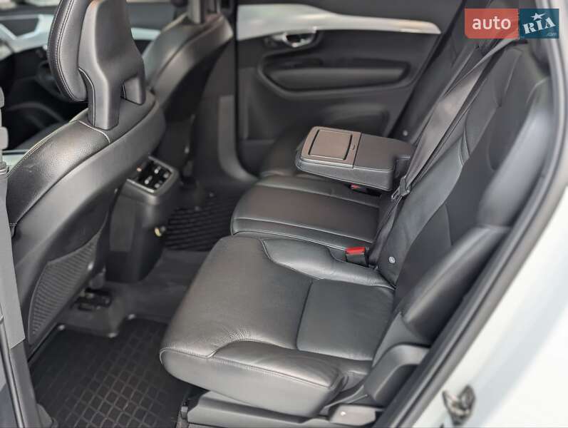 Внедорожник / Кроссовер Volvo XC90 2018 в Коломые