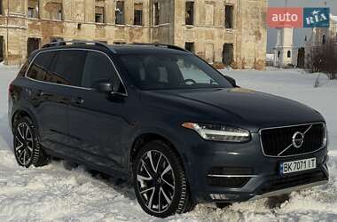 Внедорожник / Кроссовер Volvo XC90 2019 в Киеве
