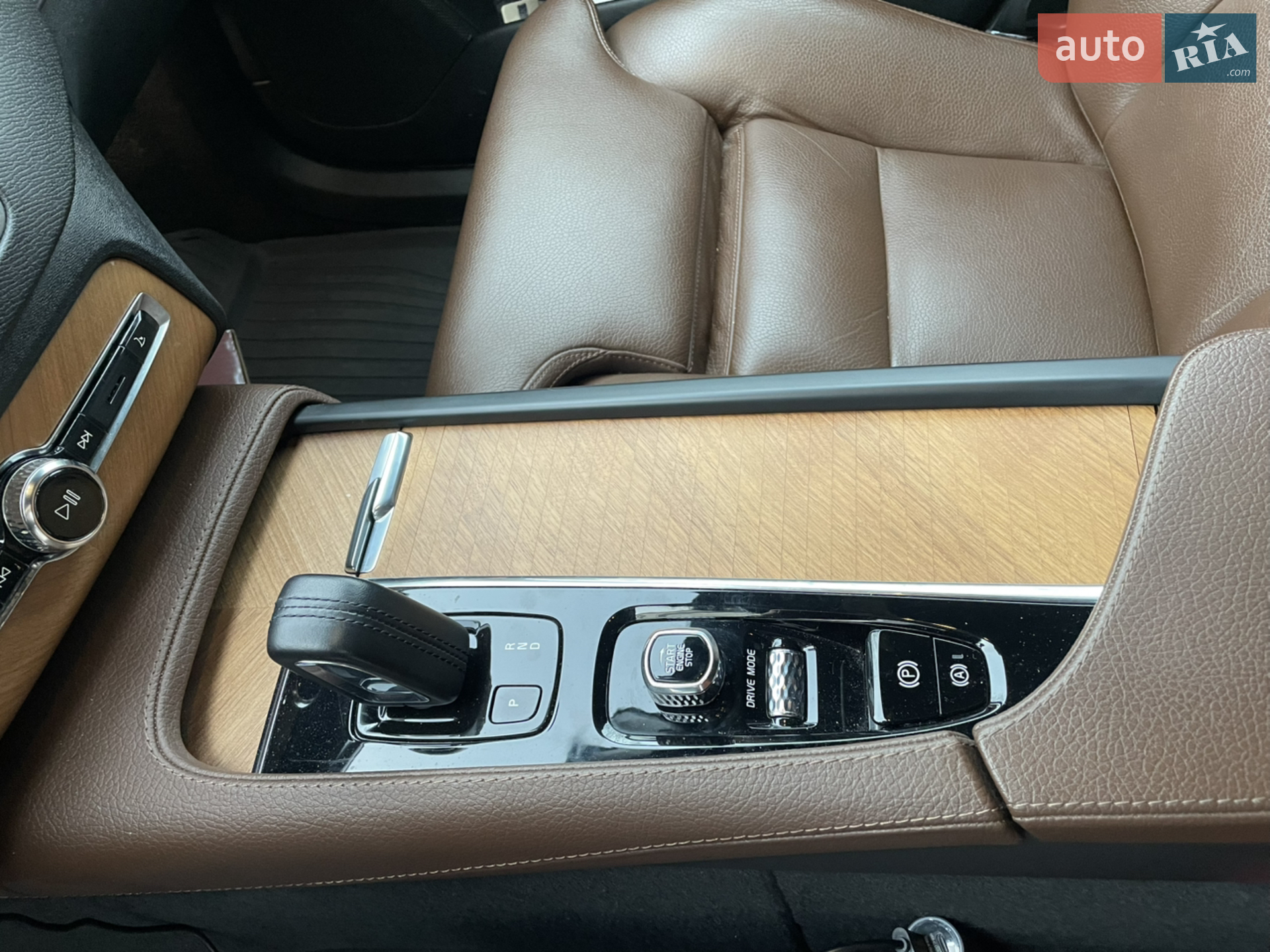 2021 Volvo XC90 - мініатюра 20