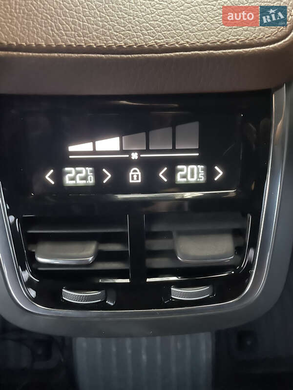 Внедорожник / Кроссовер Volvo XC90 2021 в Ивано-Франковске