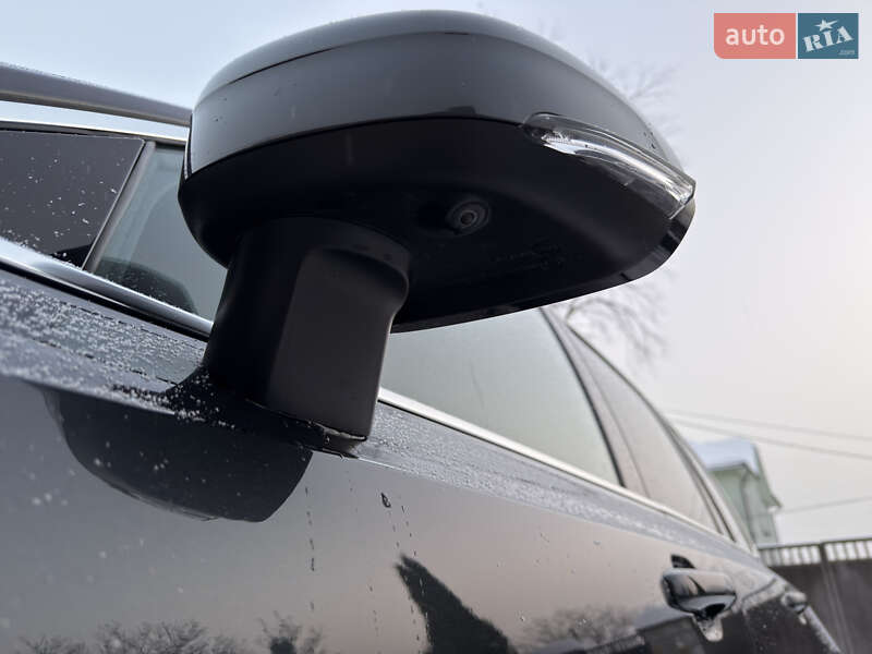 Внедорожник / Кроссовер Volvo XC90 2017 в Ивано-Франковске