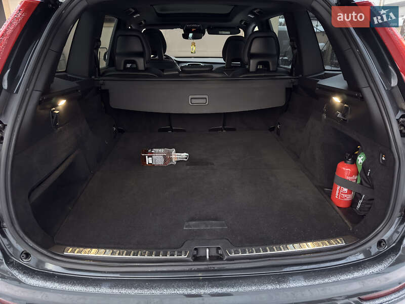 Внедорожник / Кроссовер Volvo XC90 2017 в Ивано-Франковске