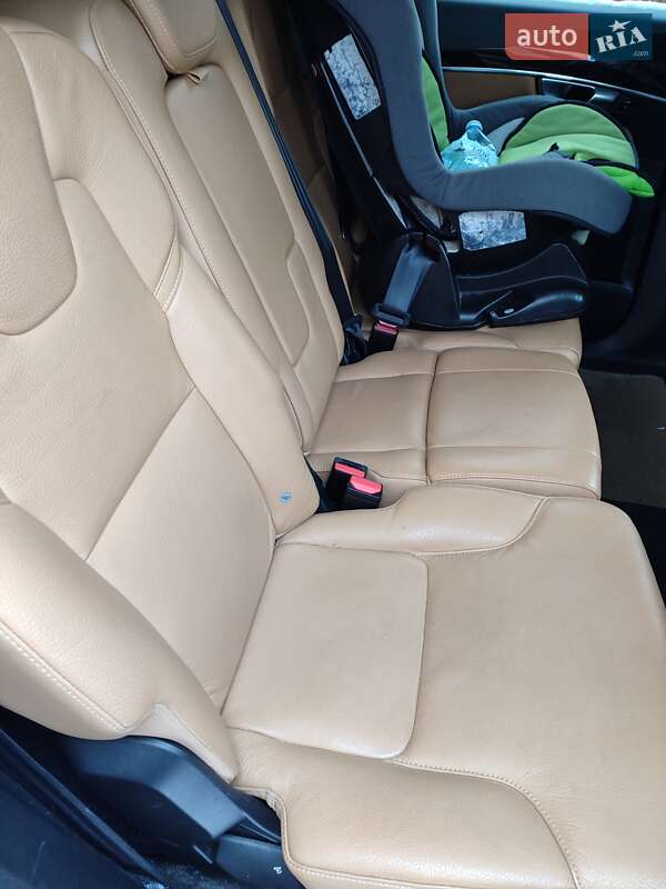 Внедорожник / Кроссовер Volvo XC90 2017 в Обухове