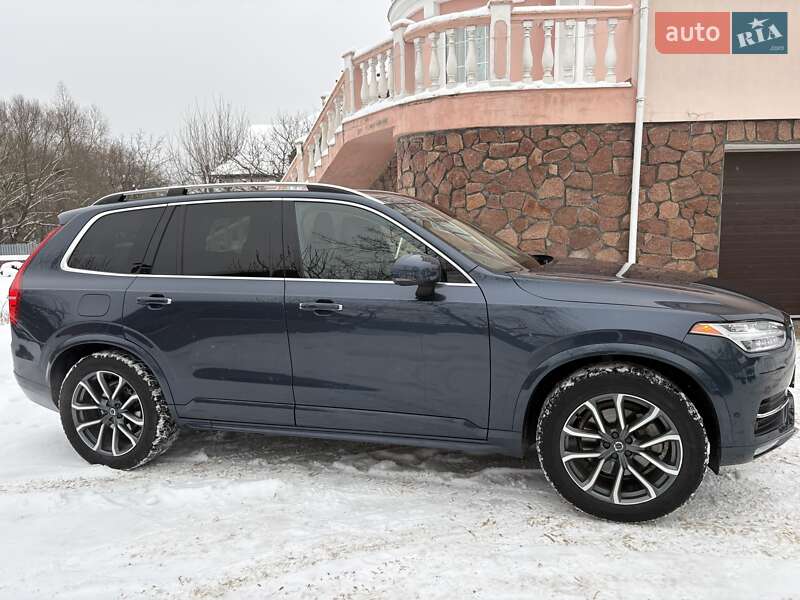 Volvo XC90 2019