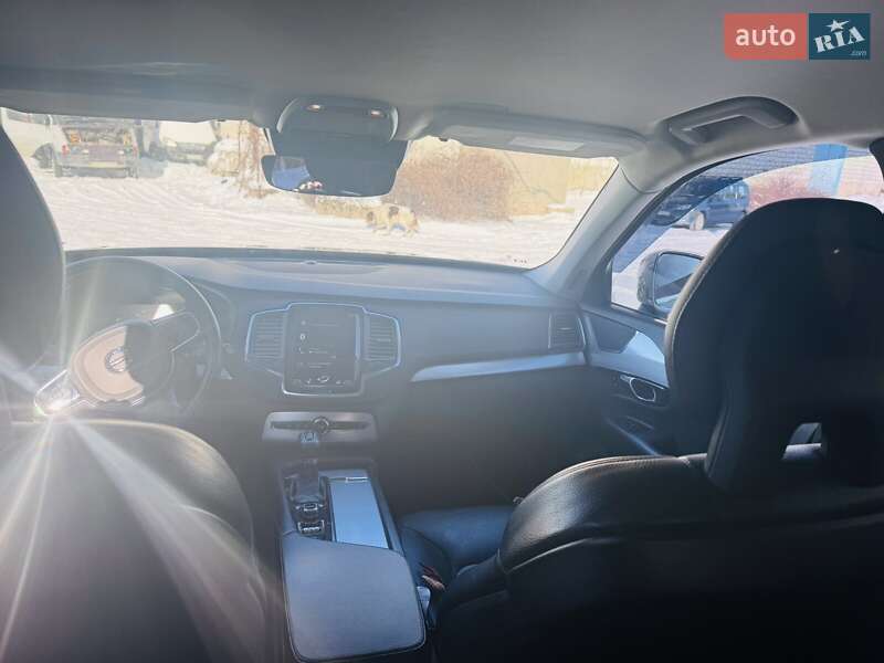 Внедорожник / Кроссовер Volvo XC90 2016 в Харькове