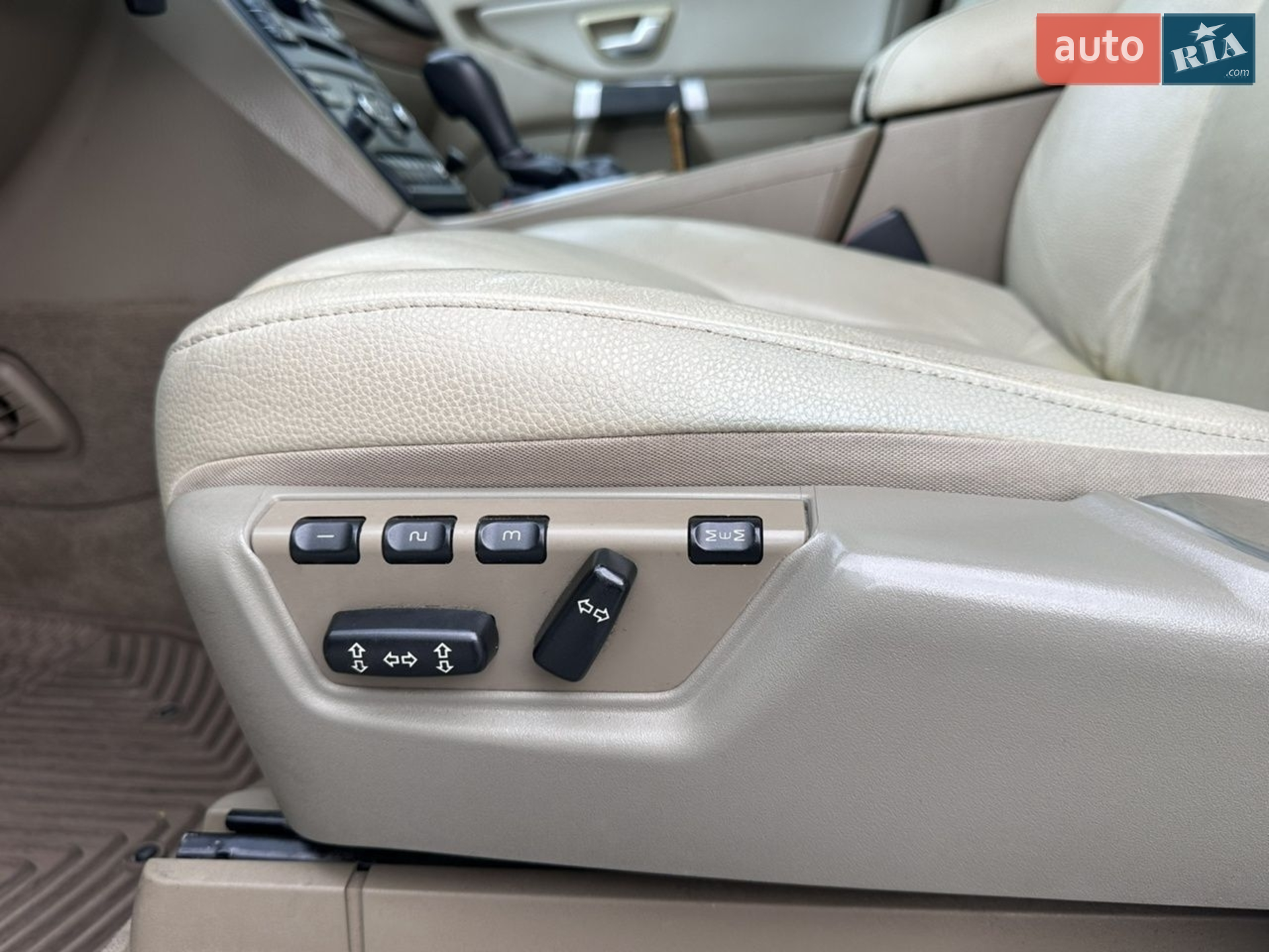 2010 Volvo XC90 - мініатюра 3