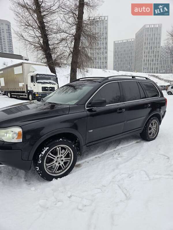 Volvo XC90 2005