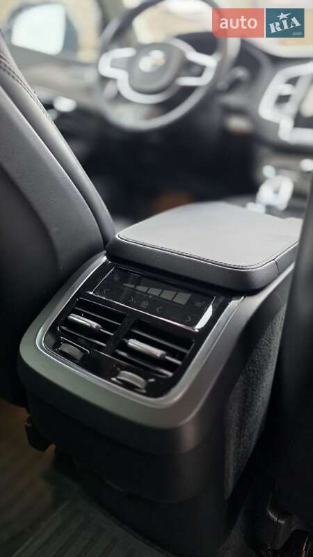 Внедорожник / Кроссовер Volvo XC90 2020 в Днепре