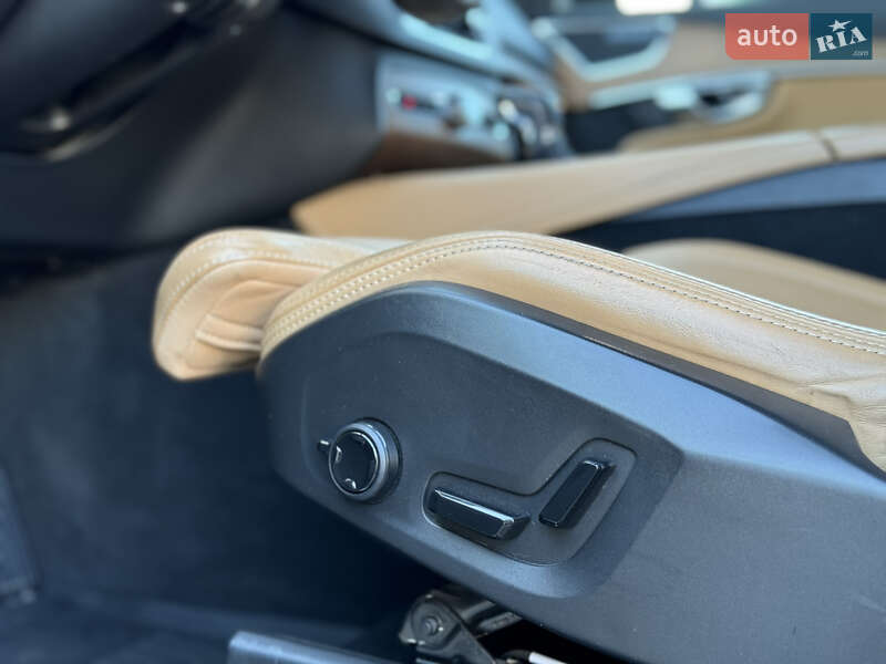 Внедорожник / Кроссовер Volvo XC90 2017 в Сарнах фото 15 Внедорожник / Кроссовер Volvo XC90 2017 в Сарнах