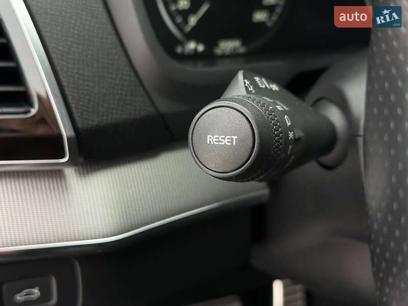 Внедорожник / Кроссовер Volvo XC90 2016 в Ровно