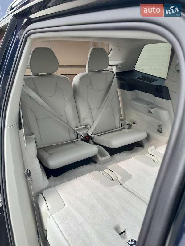 Внедорожник / Кроссовер Volvo XC90 2015 в Житомире фото 17 Внедорожник / Кроссовер Volvo XC90 2015 в Житомире