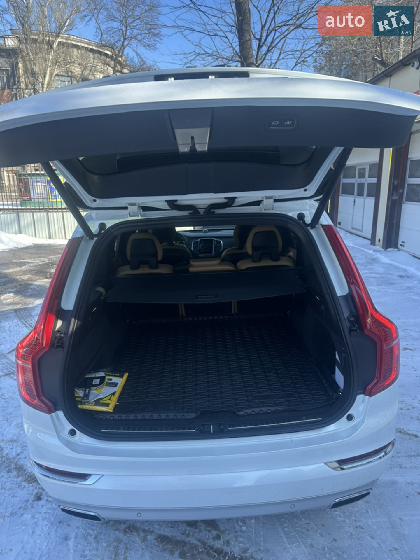 2017 Volvo XC90 - мініатюра 9