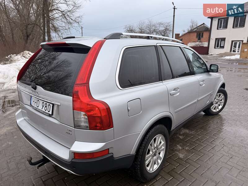 Внедорожник / Кроссовер Volvo XC90 2007 в Дубечно