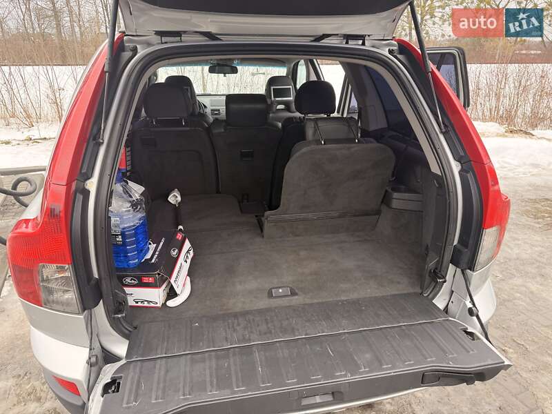 Внедорожник / Кроссовер Volvo XC90 2007 в Дубечно