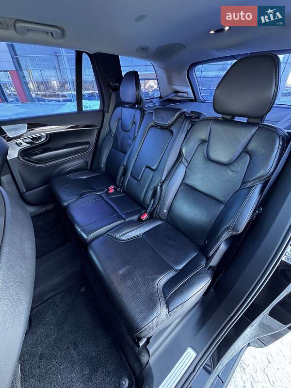 Внедорожник / Кроссовер Volvo XC90 2016 в Полтаве фото 12 Внедорожник / Кроссовер Volvo XC90 2016 в Полтаве